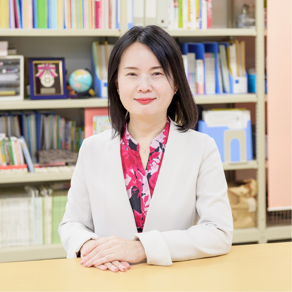 小野 由美子 教授