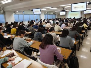 【人間栄養学科】企業の管理栄養士による講演